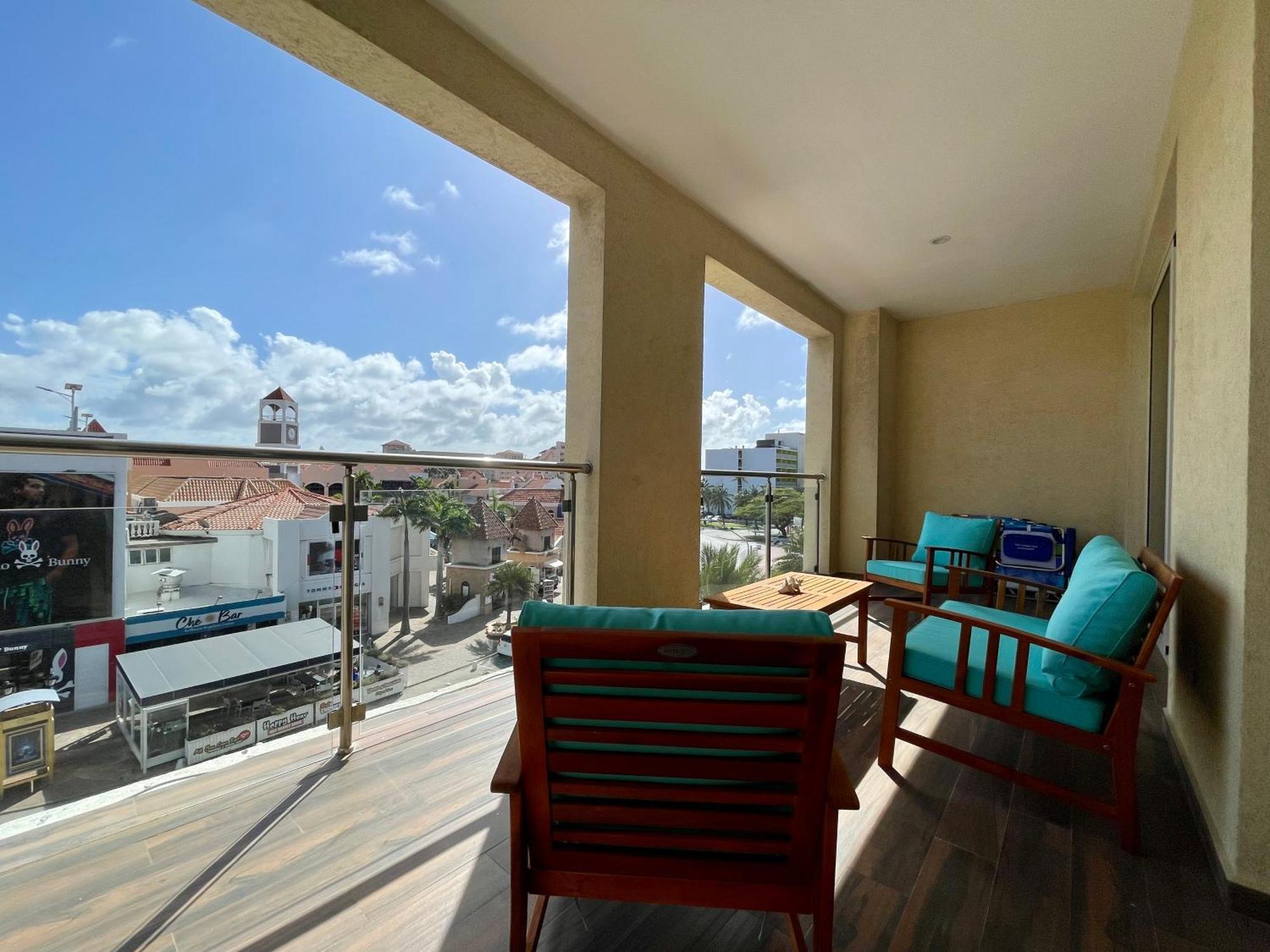 The Cove - Condo Hotel - Palm Beach Strip מראה חיצוני תמונה