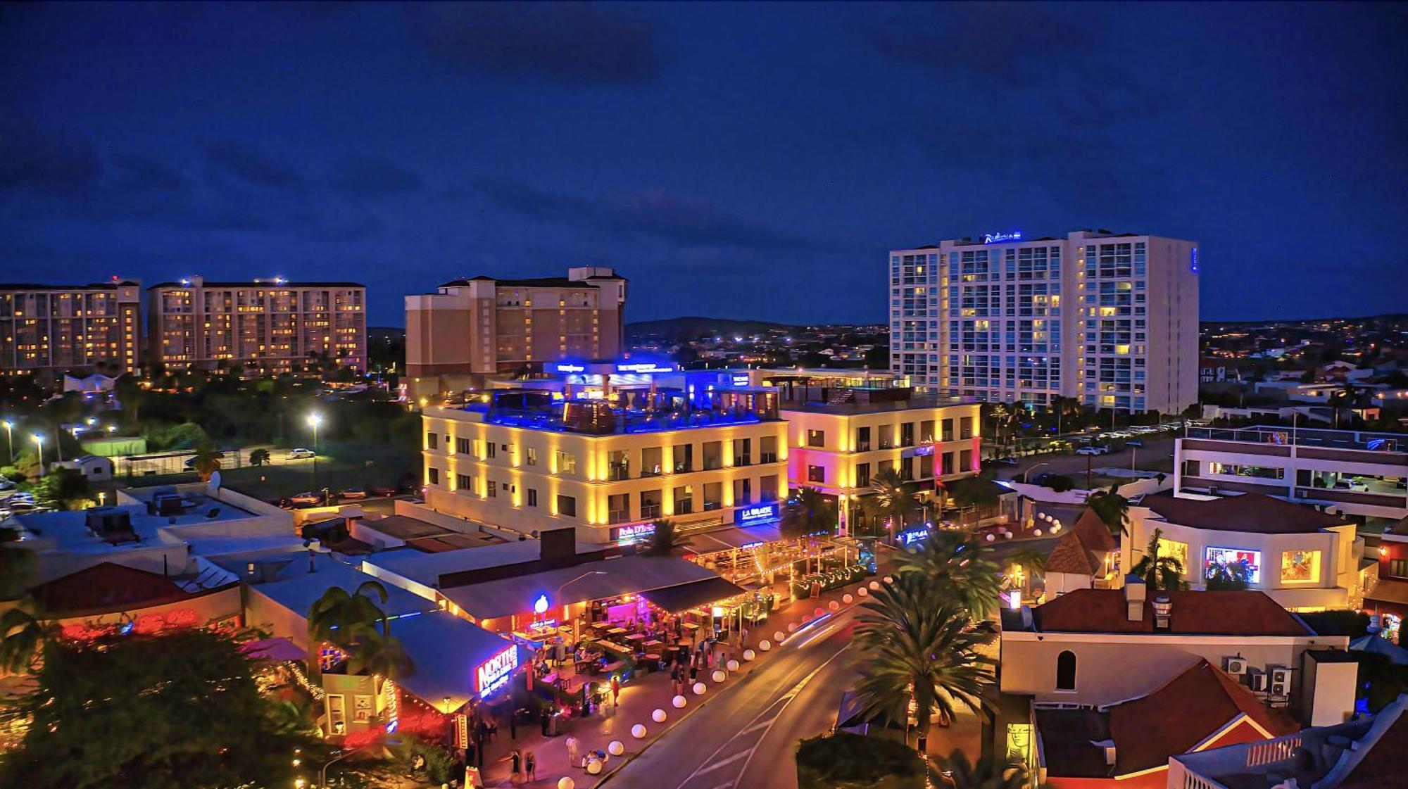 The Cove - Condo Hotel - Palm Beach Strip מראה חיצוני תמונה
