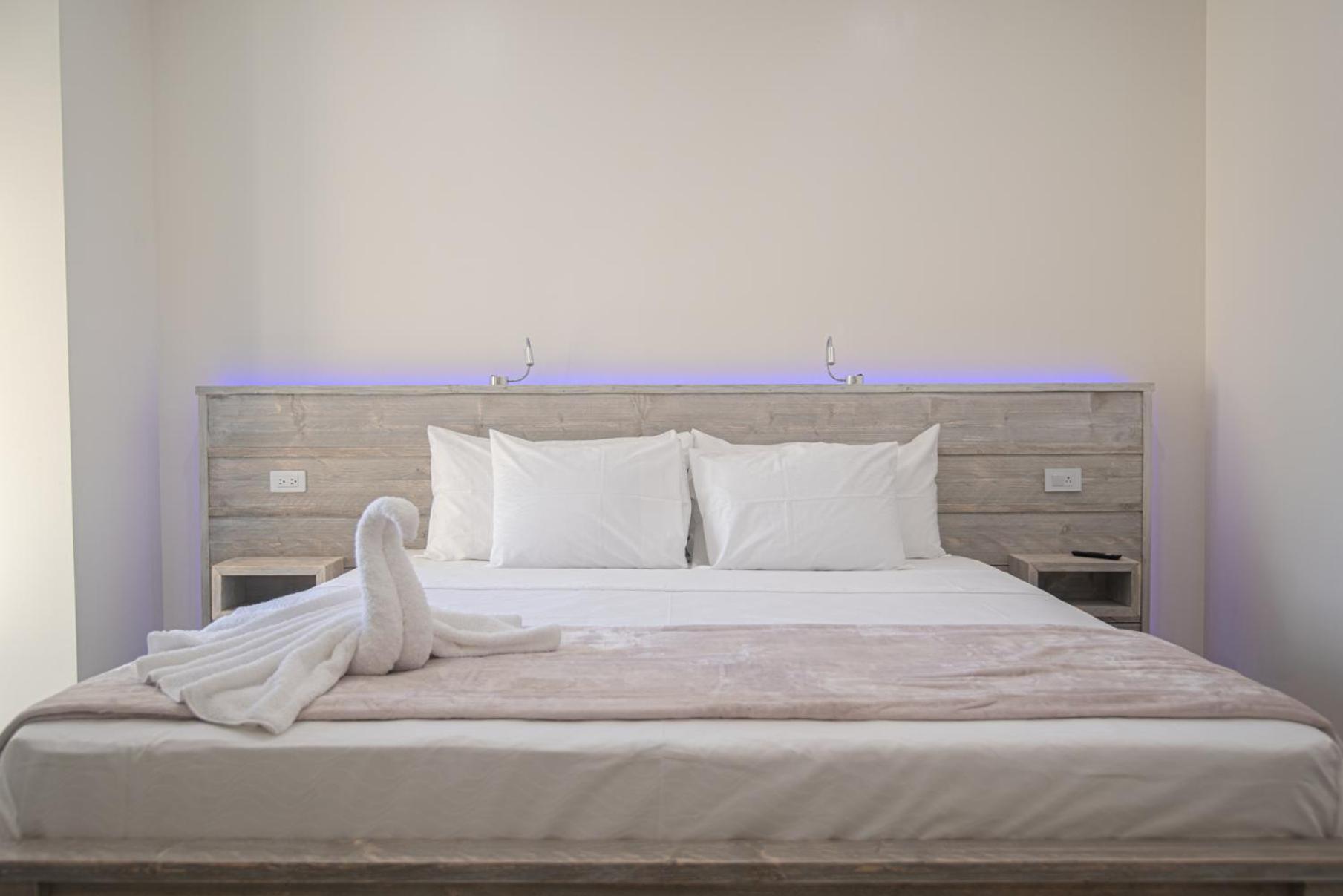 The Cove - Condo Hotel - Palm Beach Strip מראה חיצוני תמונה