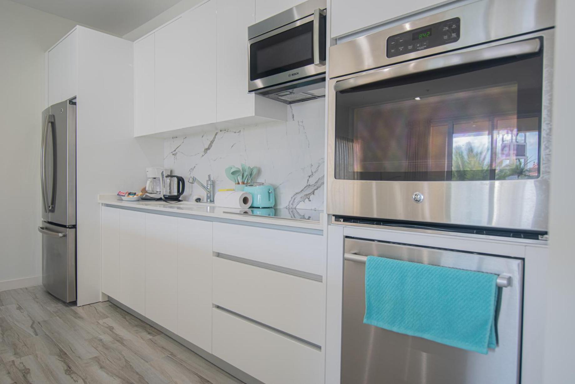 The Cove - Condo Hotel - Palm Beach Strip מראה חיצוני תמונה