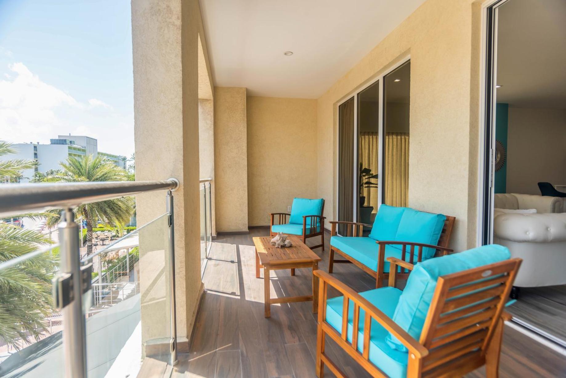The Cove - Condo Hotel - Palm Beach Strip מראה חיצוני תמונה